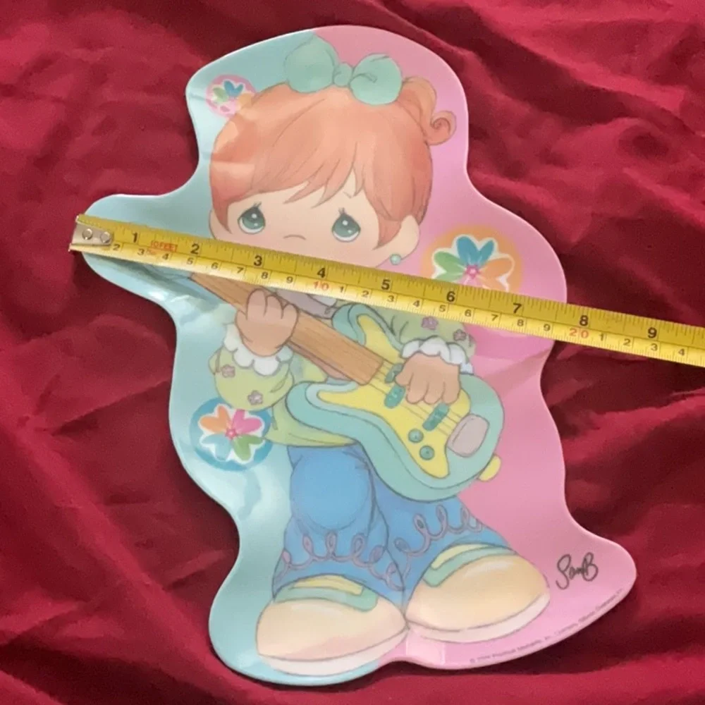 Gibson Pink and Aqua Cartoon Guitar Child-Shaped Dinner Plates